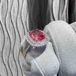 Кольцо «Natural Neon Spinel Mahenge Vivid Pink Diamonds» 3,51 ct. 18k White Gold