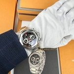 Girard-Perregaux Laureato EVO3 Chronograph Black Dial 44 mm 80180