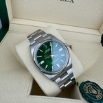 Rolex Oyster Perpetual 36 мм Green Dial 126000