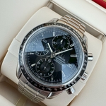 Omega Speedmaster Date Chronograph 40 mm