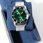 Breitling Superocean Heritage B20 Automatic Green Dial 46 mm AB2020