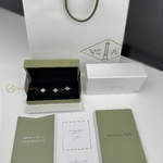 Браслет Van Cleef & Arpels Vintage Alhambra Pearl Yellow Gold 5 мотивов