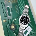 Rolex Explorer 40 mm Oystersteel Black Dial 224270