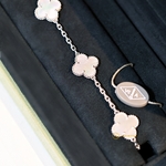 Браслет Van Cleef & Arpels Vintage Alhambra Pearl White Gold 5 мотивов