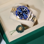 Rolex Submariner Date 41 mm Yellow Rolesor Royal Blue Dial 126613LB