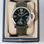 Panerai Luminor Marina Titanio Green Dial 44 mm PAM03325