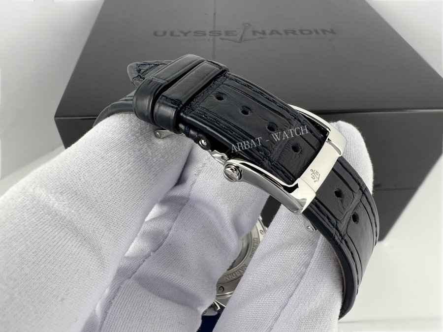 Ulysse Nardin Executive Dual Time 43 mm 243-00/43-BQ